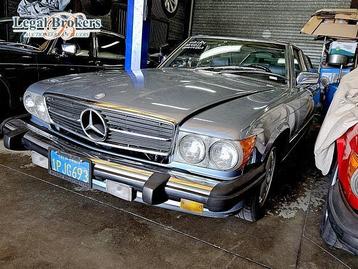 Mercedes-Benz 560 SL beschikbaar voor biedingen