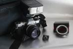 Olympus OM 10 + Zuiko 1,8/50mm + Metz flitser + acc. |, Audio, Tv en Foto, Fotocamera's Analoog, Nieuw