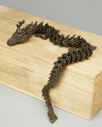 Reticulatred Dragon Okimono - Brons - Japan - 20e eeuw