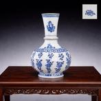 Vaas - Porselein - China - Kangxi (1662-1722) - Kangxi