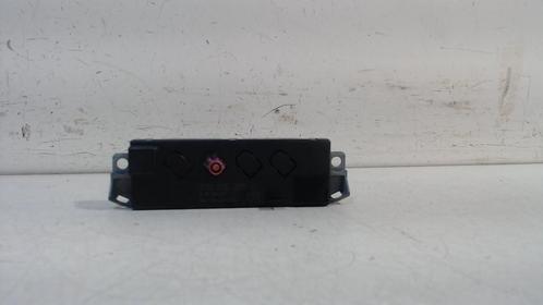 Antenne versterker Audi A4 B9 2.0 TDI 8t0035225c, Auto-onderdelen, Elektronica en Kabels, ARN erkend, Stiba lid, Erkend duurzaam