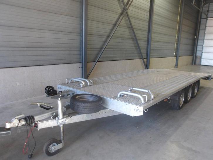 Veiling: Autotransporter Neiwiadow BR3 3500kg 6.1m 2025 (Mar, Auto's, Vrachtwagens, Overige brandstoffen, Overige kleuren, Aanhangers en Opleggers