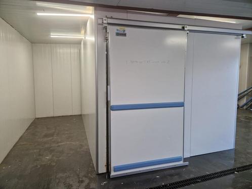 Koelcel 274 x 364 x 247 cm met schuifdeur, Zakelijke goederen, Horeca | Keukenapparatuur, Gebruikt, Koelen en Vriezen