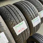 2 x Pirelli 245-40-19 RFT Winterbanden 4,5mm, Auto-onderdelen, Banden en Velgen, 19 inch, Band(en), Personenwagen, Gebruikt