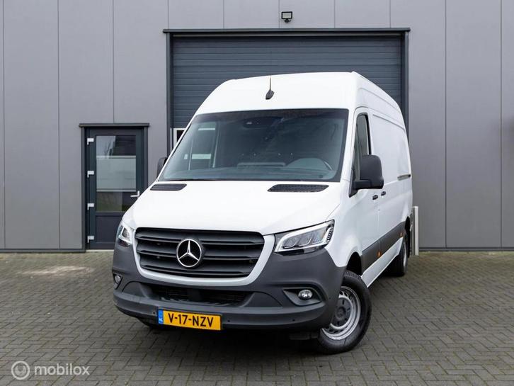 Mercedes-Benz Sprinter | Zakelijke Lease v.a. €687.89 pm, Auto's, Bestelauto's, Lease, Automaat, Diesel, Overige kleuren, Mercedes-Benz