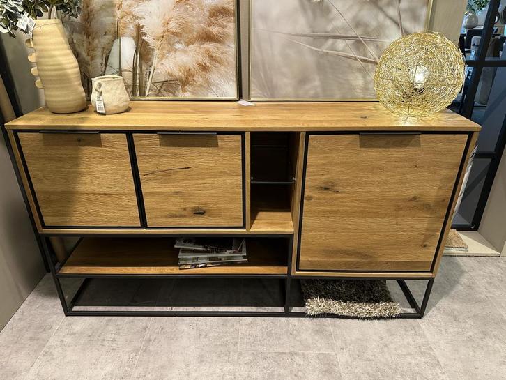 City dressoir - 190 cm **SHOWROOMMODEL**, Huis en Inrichting, Kasten | Dressoirs, Nieuw