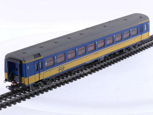 Schaal H0 Märklin 4164 personenrijtuig 1e kl. met interie.., Hobby en Vrije tijd, Modeltreinen | H0, Wisselstroom, NS, Gebruikt