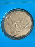 Wereld. 1972 United Nations UN Peace Dove Proof Medal, Postzegels en Munten