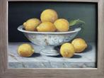 Franco Bencivenga (1953) - Vaso di marmo con limoni