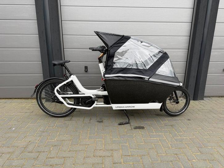 Hele mooie Urban Arrow Family || Active line plus || 4300KM, Fietsen en Brommers, Fietsen | Bakfietsen, Nieuw