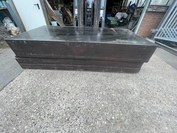 BETONPLEXPLATEN 125x250x1.8cm € 32,98 beschikbaar voor biedingen