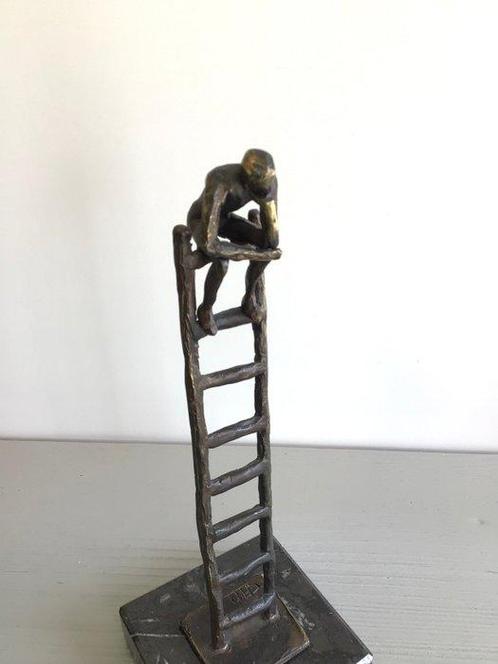 Corry Ammerlaan - sculptuur, “ De Denker “ Originele versie, Antiek en Kunst, Curiosa en Brocante