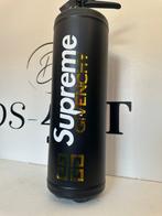 DS4RT - Decoratieve Supreme x Givenchy Brandblusser, Antiek en Kunst
