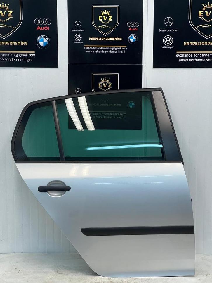 VW Golf V portier 4-deurs rechts achter deur bj.2004 grijs, Auto-onderdelen, Carrosserie en Plaatwerk, Gebruikt, Volkswagen, Achter