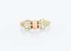 Van Cleef & Arpels - Ring - Pink Coral, Diamonds - 18 karaat