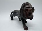 Beeld, One-stroke Carving Lion - 9.5 cm - Hout