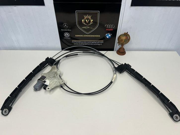 Aandrijfeenheid bagageruimte Audi A4 bj.2020 Artnr.8W9863560, Auto-onderdelen, Interieur en Bekleding, Gebruikt, Audi