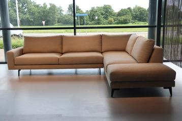 Cartel Living Nano lounge hoekbank in stof 315 x 250 cm. beschikbaar voor biedingen