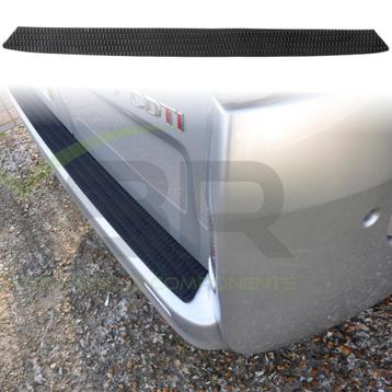 Opel Vivaro Renault Trafic Nissan Primastar Achterbumper beschikbaar voor biedingen