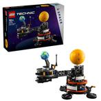 LEGO Technic - Planet Earth and Moon in Orbit 42179, Kinderen en Baby's, Speelgoed | Duplo en Lego, Ophalen of Verzenden, Nieuw