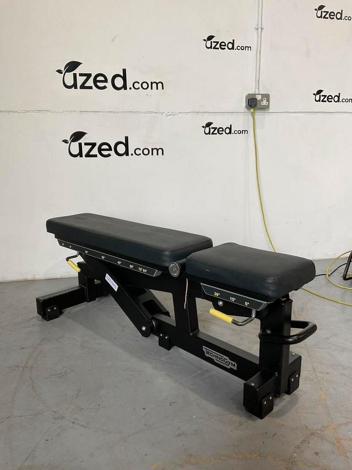 Technogym Pure Adjustable Bench Pure - Black, Sport en Fitness, Fitnessapparatuur, Gebruikt