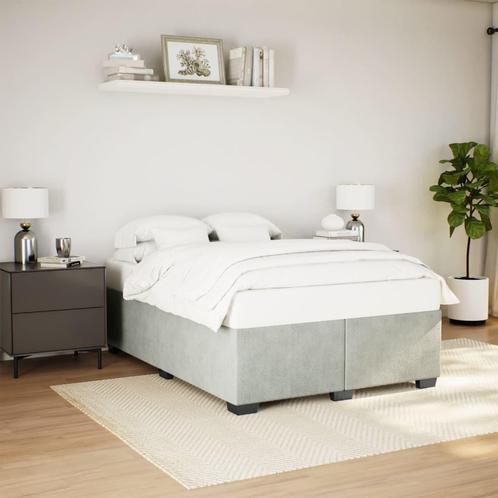 vidaXL Bedframe zonder matras 140x190 cm fluweel lichtgrijs, Huis en Inrichting, Slaapkamer | Bedden, 140 cm, 190 cm of minder