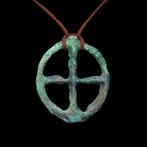 Bronstijd Brons Grote opengewerkte zonamulet - 64 mm (Zonder, Sieraden, Tassen en Uiterlijk, Antieke sieraden