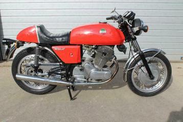 DUCATI, MOTO GUZZI LAVERDA AERMACCHI, TRIUMPH,matchle, ADLER beschikbaar voor biedingen