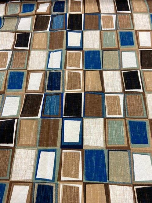 Exclusieve stof met geometrische patronen in dubbele hoogte, Antiek en Kunst, Antiek | Kleden en Textiel