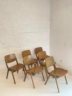 Thonet - Stapelbare stoel (6) - Gebeitst beukenmultiplex, Antiek en Kunst