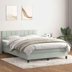 vidaXL Boxspring met matras fluweel lichtgrijs 140x220 cm, Verzenden, Nieuw, Grijs, Stof
