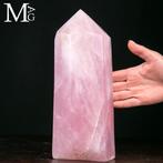 Uitgehouwen uit een massief blok rozenkwarts - Natuurlijke