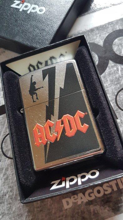 Zippo - Original Zippo Rarität AC*DC seltenes Sammler Zippo, Verzamelen, Rookartikelen, Aanstekers en Luciferdoosjes