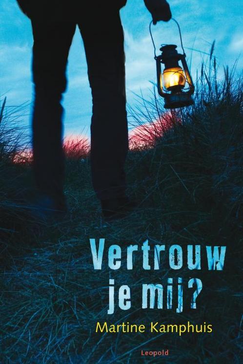 Vertrouw je mij? 9789025858322 Martine Kamphuis, Boeken, Kinderboeken | Jeugd | 10 tot 12 jaar, Zo goed als nieuw, Verzenden