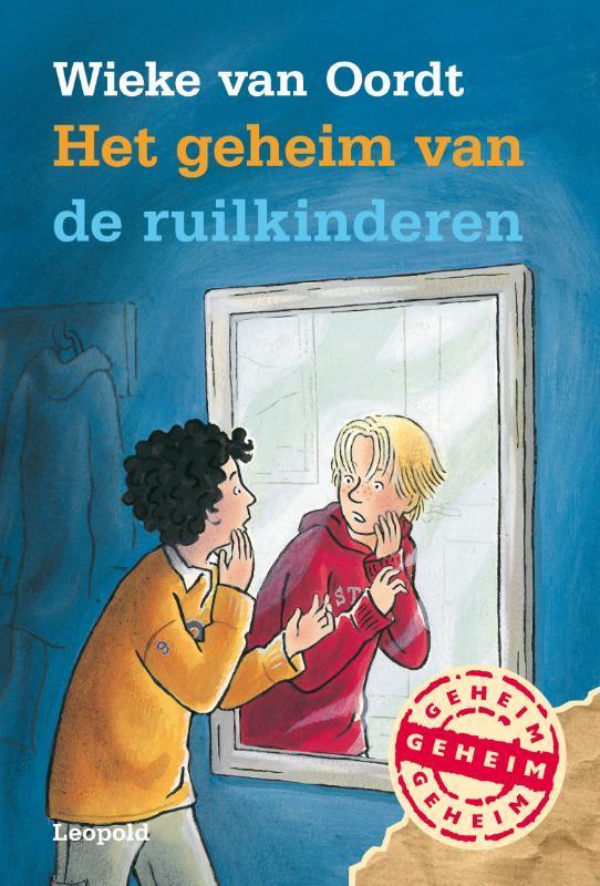 Het geheim van de ruilkinderen / De bende van Leopold, Boeken, Kinderboeken | Jeugd | onder 10 jaar, Gelezen, Verzenden