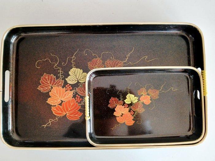 Presenteerblad (2) - Emaille, Metaal, Antiek en Kunst, Antiek | Overige Antiek