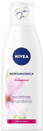 NIVEA VERZACHTENDE REINIGINGSMELK AMANDELOLIE DROGE HUID F.., Verzenden, Nieuw