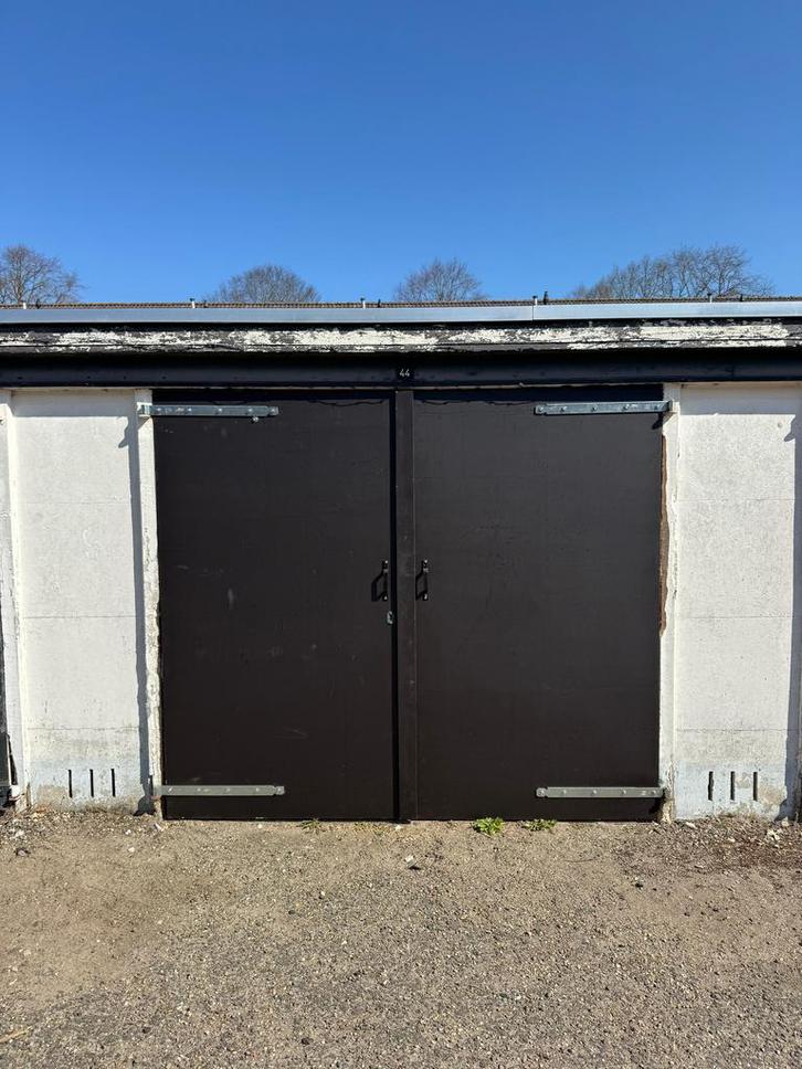 Garagebox te huur Nieuwe Pekela – veilig en goed bereikbaar, Auto diversen, Autostallingen en Garages