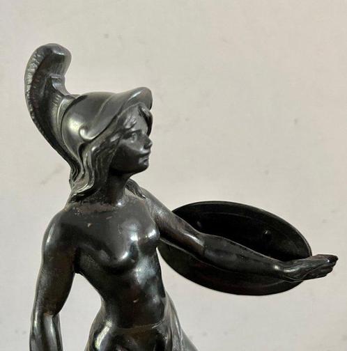Beeld, Amazone - 19 cm - Legering, Antiek en Kunst, Antiek | Keramiek en Aardewerk