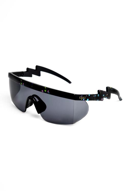 Skibril Zonnebril Zwart Montuur Zwarte Glazen Foute Ski Bril, Hobby en Vrije tijd, Feestartikelen, Carnaval, Feestartikel, Nieuw