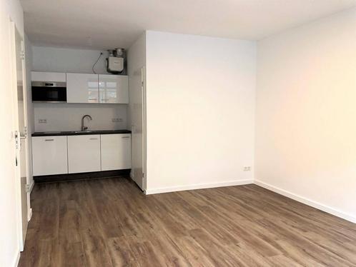 Appartement te huur in Eindhoven - 25 m² - 2 kamer(s) - 2, Huizen en Kamers, Huizen te huur, Noord-Brabant, Appartement