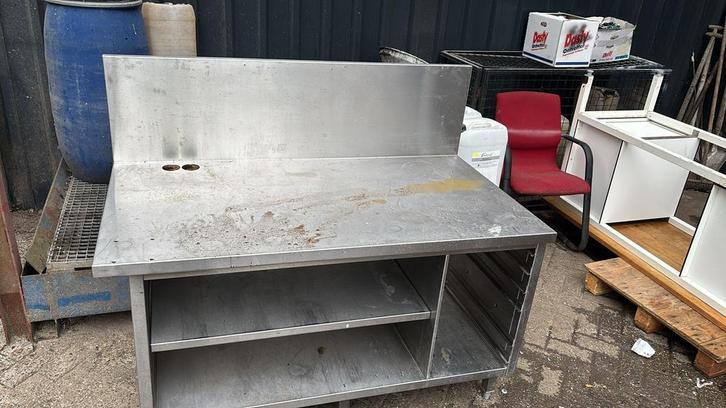 RVS werktafel met regaal 145x80x90/122 bxdxh zeer zware kwal, Zakelijke goederen, Horeca | Keukenapparatuur, Ophalen of Verzenden