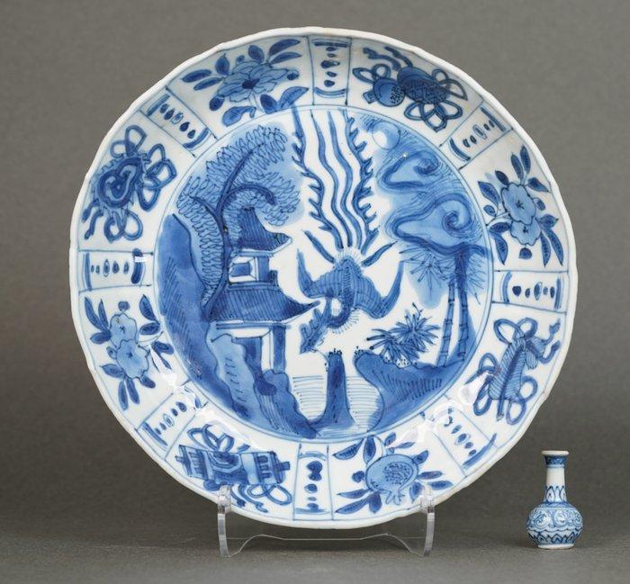 Wanli (1573-1619) - Phoenix Flying Down near a House in, Antiek en Kunst, Antiek | Overige Antiek