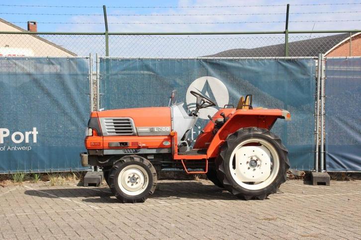 Veiling: Minitractor Kubota GL200 Diesel 20pk, Zakelijke goederen, Agrarisch | Tractoren, Gebruikt, Overige merken, tot 2500, tot 80 Pk