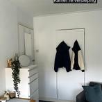 Kamer voor vrouwen in Leeuwarden gevonden in Leeuwarden, Huizen en Kamers, Kamers te huur, Minder dan 20 m², Leeuwarden