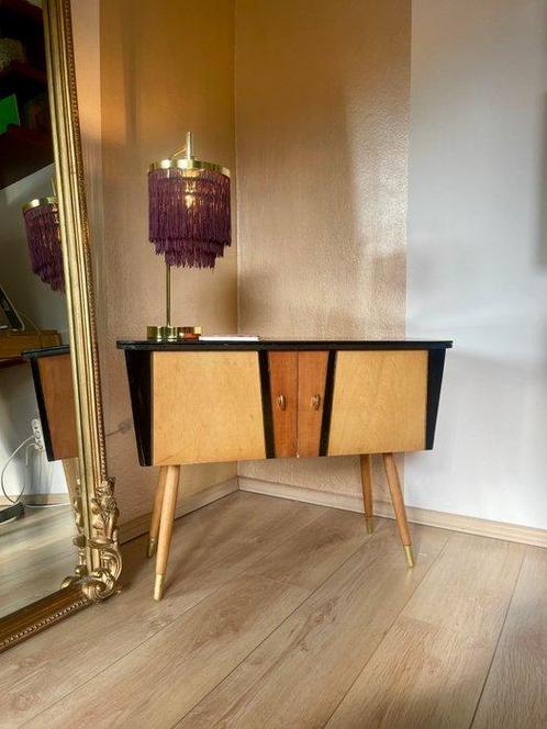 Commode - Hout - Midden-eeuws, Antiek en Kunst, Kunst | Designobjecten