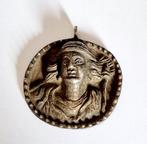 Gandhara Zilver Belangrijke Godheid Hoofd Medaille - 58 mm