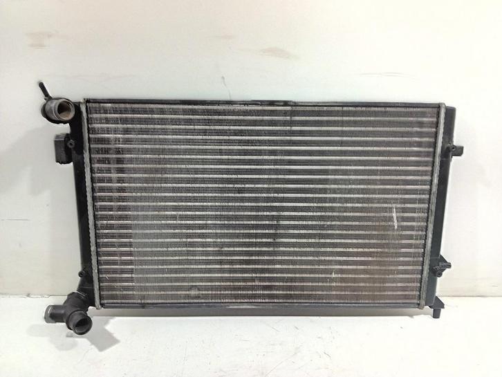 Radiateur Audi A3  1.6 FSI, Auto-onderdelen, Motor en Toebehoren, ARN erkend, Stiba lid, Erkend duurzaam, Gebruikt, Herkomst onderdeel bekend