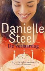 De Verjaardag (Special Veldboeket 2019) 9789021024394, Boeken, Gelezen, Danielle Steel, Verzenden