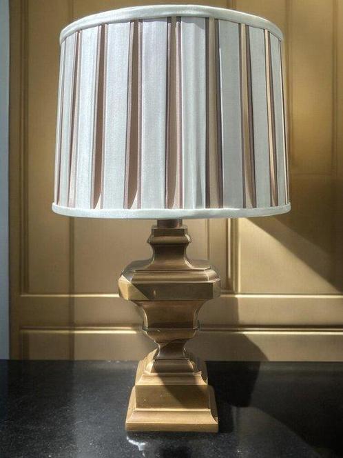 Tafellamp - Messing lamp + Laura Ashley-chique lampenkap -, Antiek en Kunst, Curiosa en Brocante